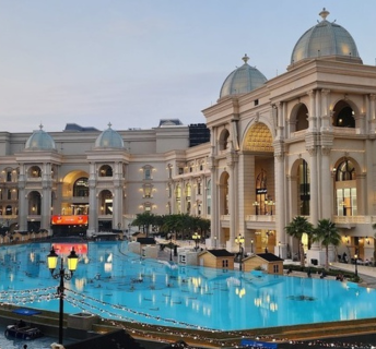 Luxury Shopping Experience: Place Vendome Mall by Private Car
